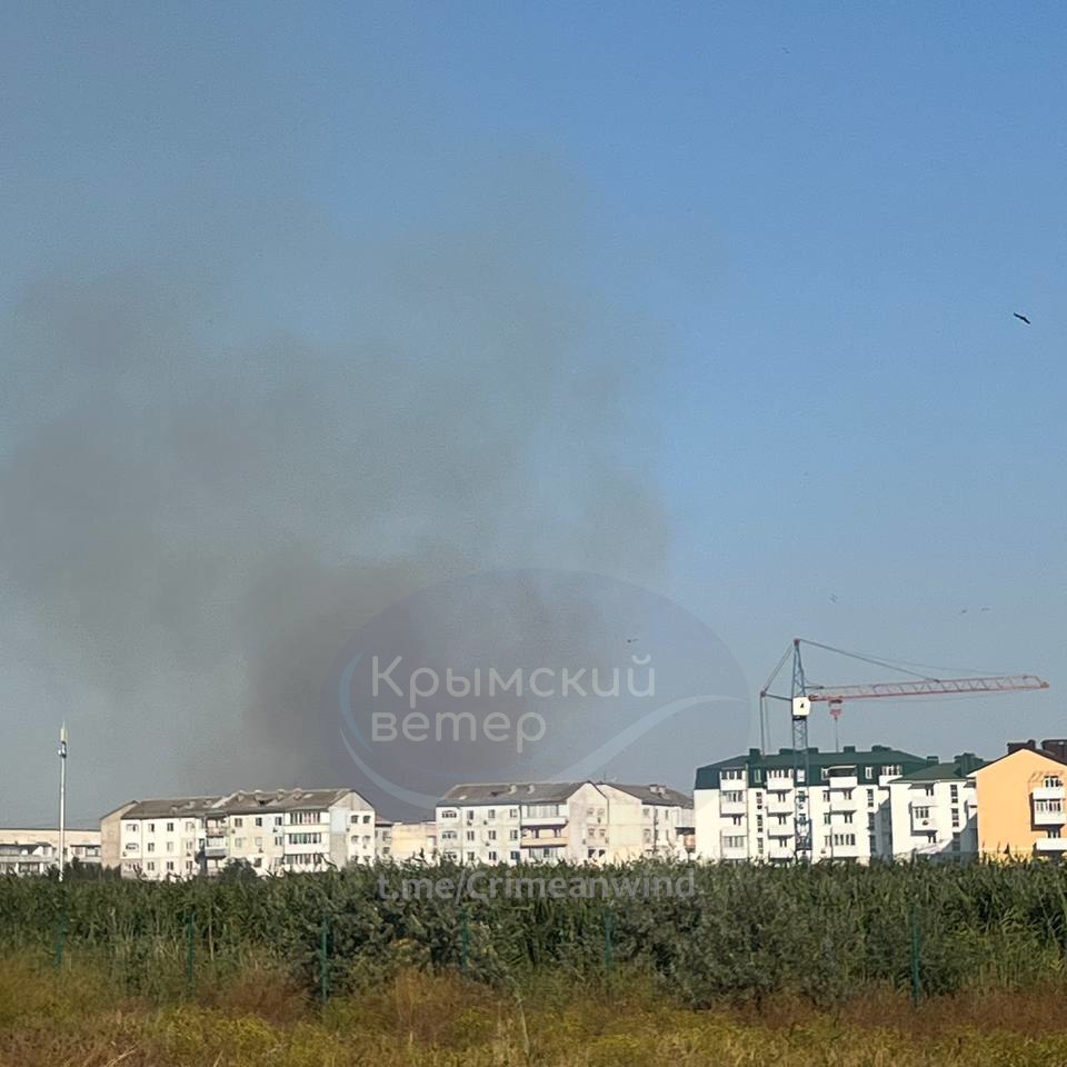 Дрони в Криму атакували військову базу окупантів та військову частину ГРУ 