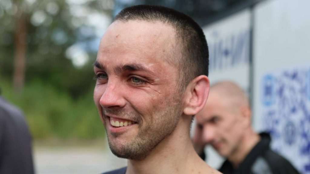 Обмін полоненими,День Незалежності,Хто повернувся з полону 24 серпня,Звільнення з полону цивільних,Допомога після повернення з полону Обмін полоненими Хто повернувся з полону 24 серпня