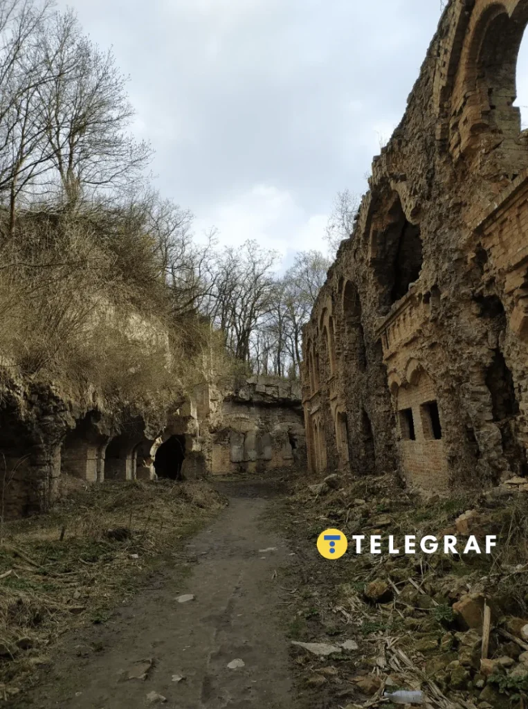 Тараканівський форт,Дубенський форт,Нова Дубенська фортеця,форт-застава Дубно Тараканівський форт Тараканівський форт,Дубенський форт,Нова Дубенська фортеця,форт-застава Дубно Тараканівський форт,Дубенський форт,Нова Дубенська фортеця,форт-застава Дубно