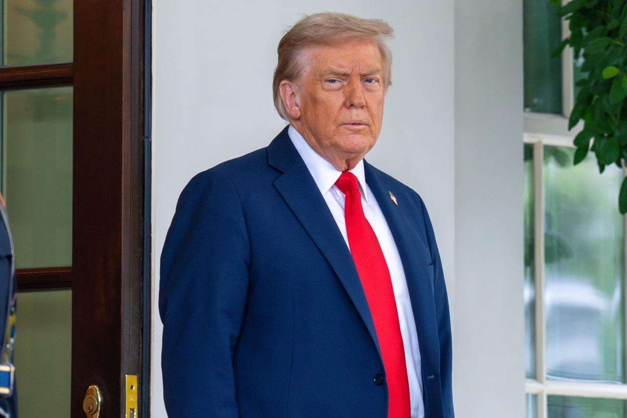 Трамп натякнув на “цікаві часи” та знову говорив про Україну