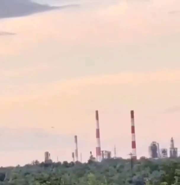 Дрони атакували один із найбільших газових заводів у Росії