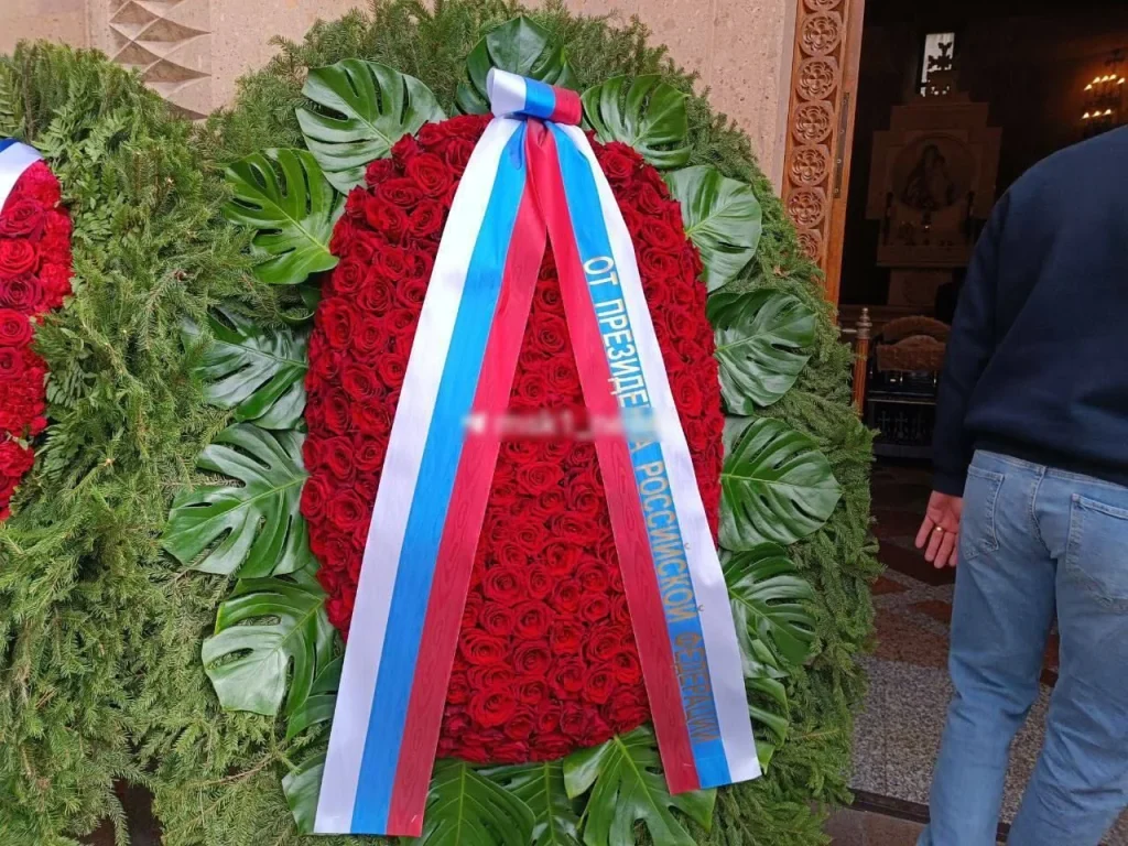 Путін,похорон Кеосяна,тигран кеосаян,маргарита симоньян Путін,похорон Кеосяна,тигран кеосаян,маргарита симоньян