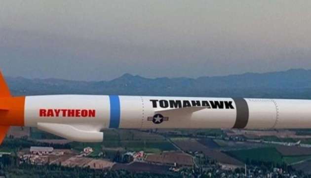 Зеленський попросив у Трампа ракети Tomahawk: що відповів президент США