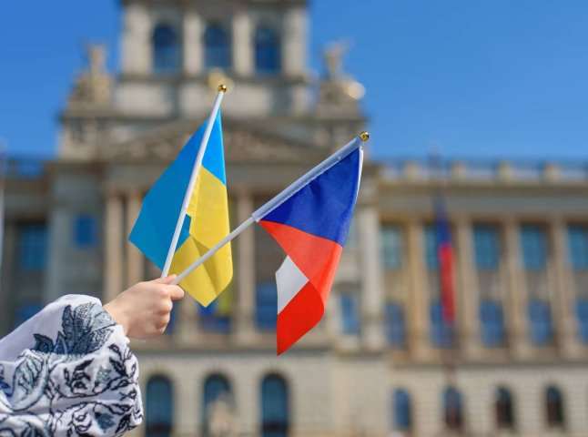 Українці стали “двигуном” економіки Чехії: влада переживає через їхній від’їзд ➤ Prozoro.net.ua