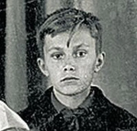 Янукович,дитинство януковича,єнакієве Янукович,дитинство януковича,єнакієве