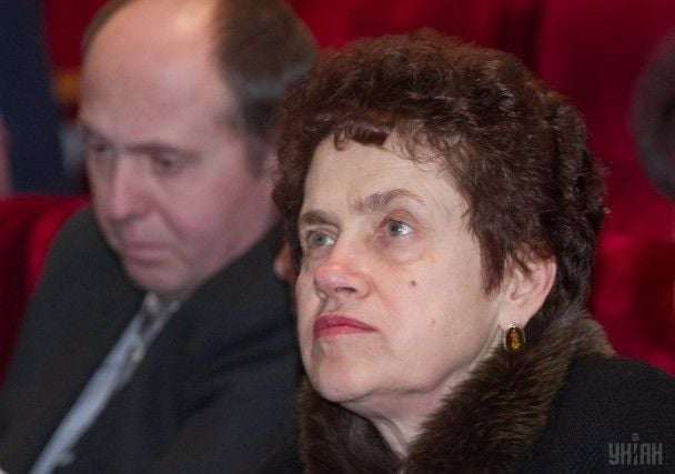 Людмили Янукович,Людмила Янукович освіта,Людмила Янукович меми,батя я стараюсь Людмили Янукович Людмила Янукович освіта