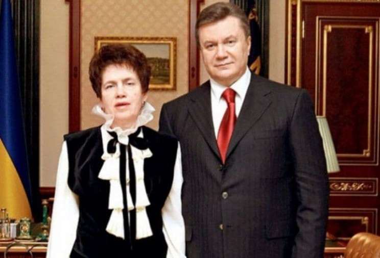 Людмили Янукович,Людмила Янукович освіта,Людмила Янукович меми,батя я стараюсь Людмили Янукович Людмила Янукович