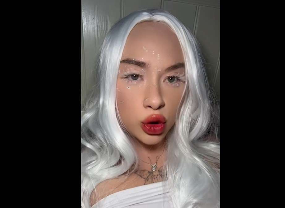 модель Ковальчук,Марія Ковальчук в TikTok,Марія Ковальчук Дубай,соцмережі модель Ковальчук Марія Ковальчук в TikTok