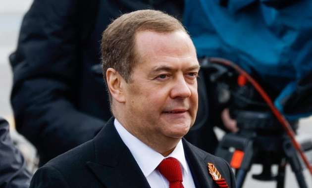 Медвєдєв почав погрожувати Трампу через Томагавки