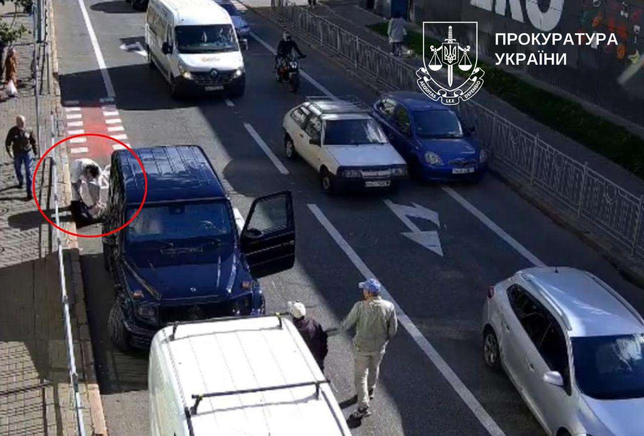 Вдруге затримано водія Mercedes, який до непритомності побив велосипедиста 