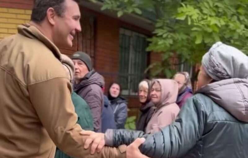 Тищенко влип у черговий скандал зі своїм подарунком пенсіонерці (відео) ➤ Prozoro.net.ua
