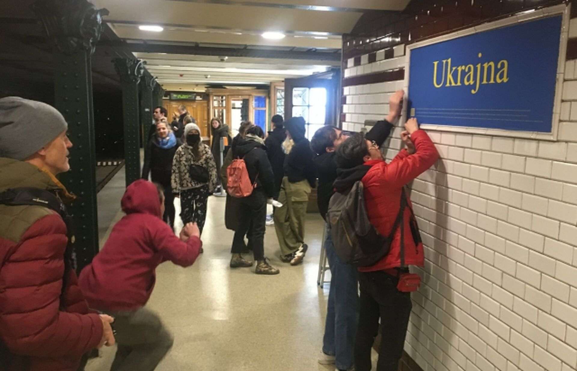 Будапешт приховує під землею маленьку “Україну”: що відомо
